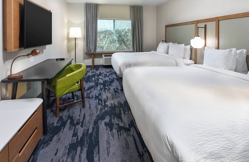 Moorpark Hotel | Fairfield Inn & Suites by Marriott Moorpark Ventura County