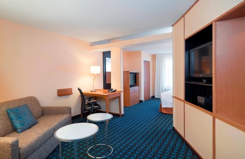 State College Hotel | Fairfield Inn & Suites by Marriott State College