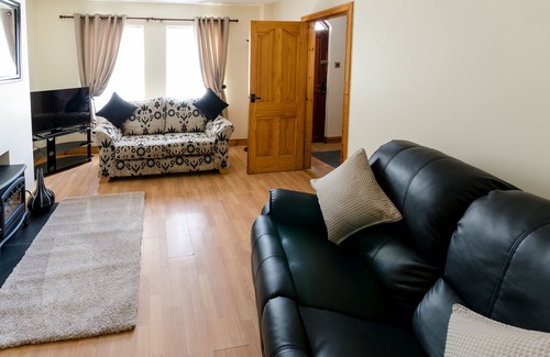 Ballycastle House | fairhill holiday let