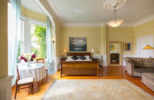 Rockland Bed & Breakfast | Fairholme Manor Inn