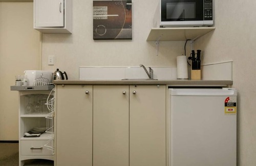 Waipahihi Apartment | fairview · Studio 28 Deluxe King Unit