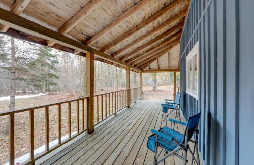 Remsen House | Fall Festival Retreat Cabin with Deck and Yard!