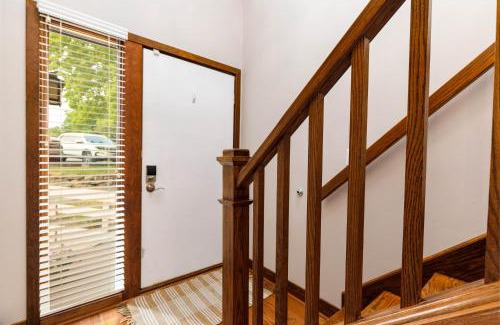 The Galena Territory House | Fall Specials! Cozy King Beds, Pool Access, Galena Territory Amenities, Fireplace, Great Location in Galena Territory on Lake Galena