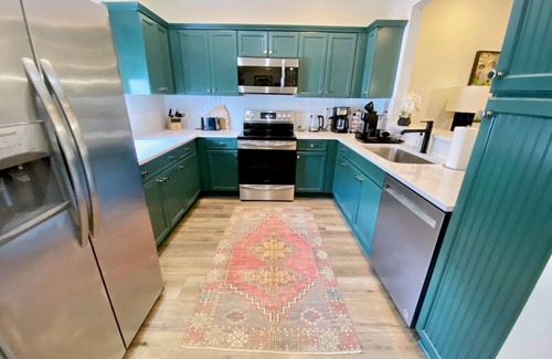 Greenville Downtown Cottage | Falls Park Escape - Steps from everything Downtown