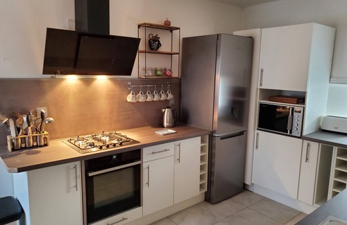 Gesnes-le-Gandelin Cottage | Family And Child Friendly Gite
