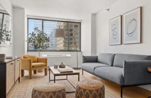 Lincoln Square Apartment | Family Apartment in Excellent Sector of New York