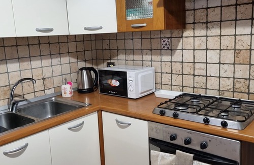 Lake Bracciano Apartment | Family apartment near the medieval castle