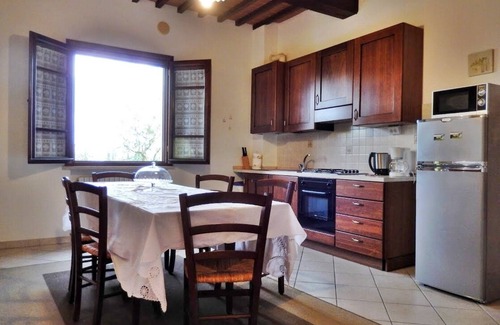 Fucecchio Apartment | Family Apartment With Pool, Garden and Bbq, Easy Access From Ryan Pisa Airport