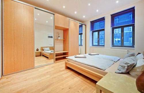 Zizkov Apartment | Family Apartments