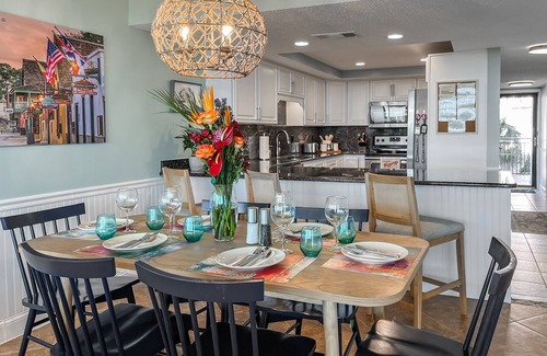 Butler Beach Condo | Family Beach Condo - Steps To The Sand Or Pool