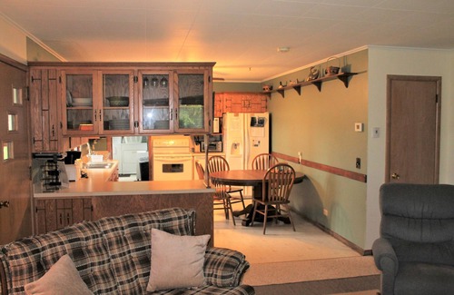 Bay Lake Cabin | Family Cabin on Beautiful Bay Lake-RELAX-Large Lakeside Deck, Yard, Private Dock