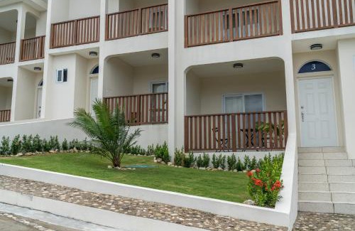 IronShore Estates House | Family Complex beside Beach w/Pool Montego Bay #1