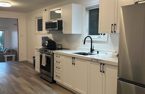 Victoria Road Cottage | Family Cottage on Balsam Lake