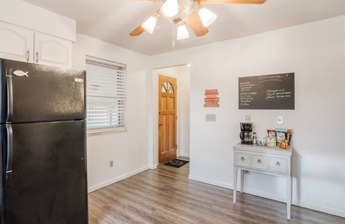 Falmouth Cottage | Family Cottage on the Licking River - Sleeps up to 10