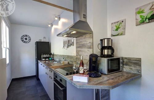 Arcon Cottage | Family cottage with fireplace, terrace and garden - Pets allowed