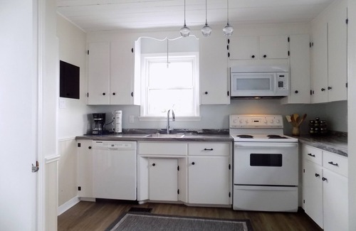 East Lawrencetown Cottage | Family Friendly Cottage #mistyboatcottage