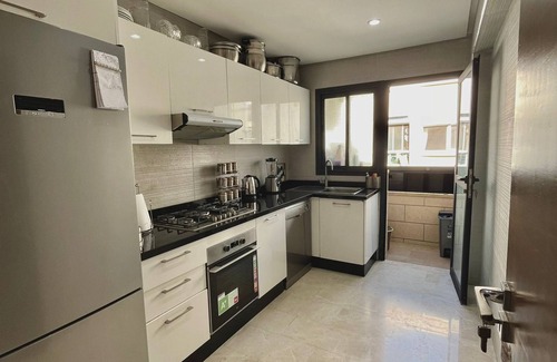 RACINE EXTENSION Apartment | Family friendly 2 bedroom, 2 bathroom apartment, WiFi, AC, and laundry machines.