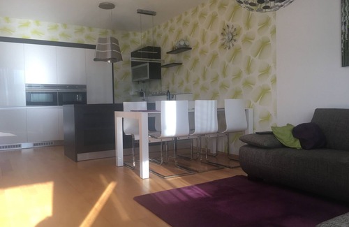 Nivy Apartment | Family friendly 2-bedroom apartment in Bratislava with WiFi next to TIPOS ARENA