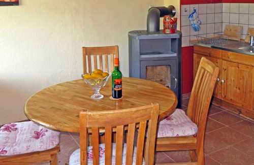 Rubkow Apartment | family friendly apartment with large garden - apartment
