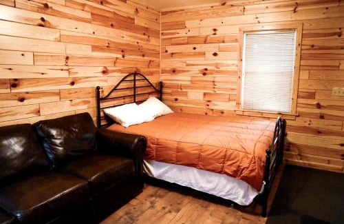 Grayling House | Family-Friendly Cabin Rental for 10 in the Huron National Forest, Michigan