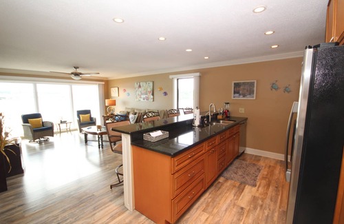 Osage Beach Condo | Family-Friendly Condo with Pool & Stunning Water Views