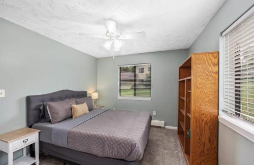 Rockford Apartment | Family-friendly cottages by Lake Bella Vista