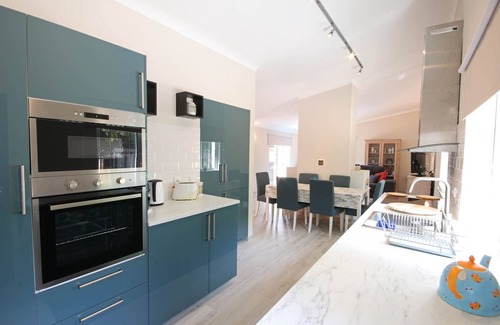 Albufeira Villa | Family friendly Country Style Villa with private pool