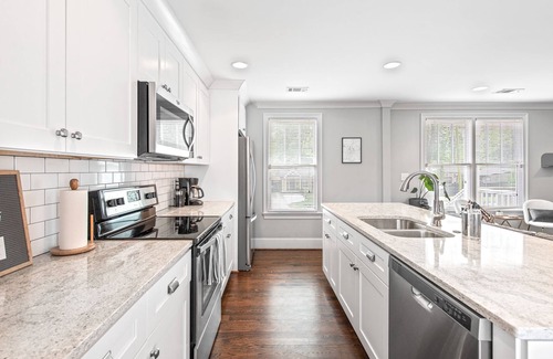 East Side House | Family-Friendly East ATL Home Near Mercedes-Benz & Zoo Atlanta