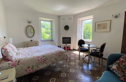Sassello Other | Family Friendly Farmhouse - Secluded 2 acres with Private Pool & Stream