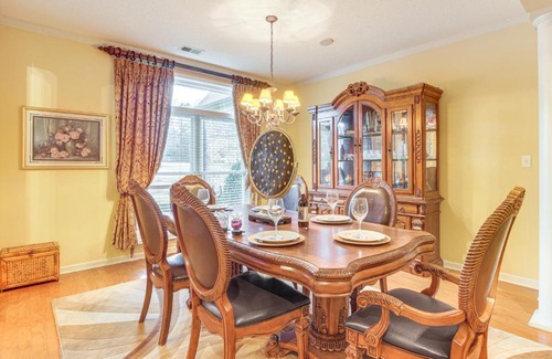 Lakes of Forest Hill House | Family-Friendly Gem with Home Office in Memphis