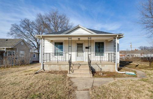 Junction City House | Family-Friendly Home in Junction City
