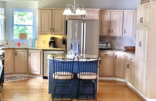 Inman House | Family-Friendly Lake Retreat – Near Tryon Equestrian & Asheville, Greenville, CU