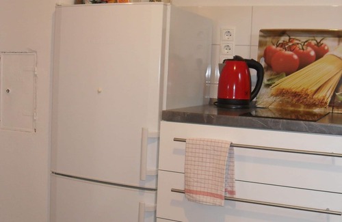 Gundelfingen Apartment | Family-friendly Non smoking holiday flat with garden in Freiburg-Gundelfinge
