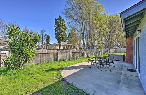 North Valley Cottage | Family-friendly Oceanside Home: 5 Mi to Beach