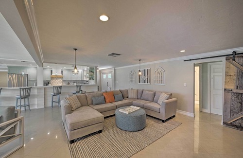 Palm River Estates House | Family-Friendly Palm River Estates House!