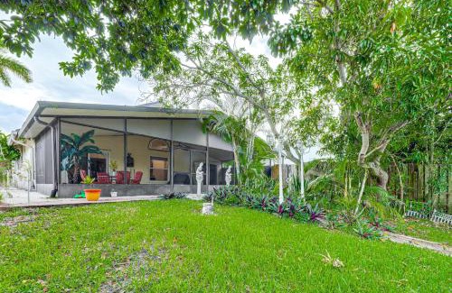 North Lauderdale House | Family-Friendly North Lauderdale Home with Grill!