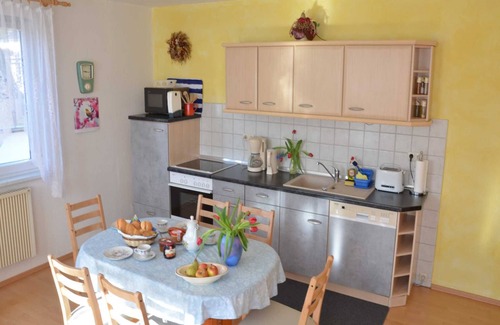 Oberweibach/Thur. Wald Apartment | Family-friendly vacation apartment, 75 sqm living space for 2-6 people
