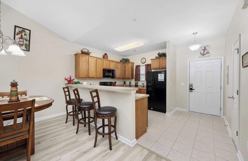 Longs Condo | Family Fun: 2BR Condo near Beach & Pool