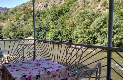 Alaverdi House | Family Guest House