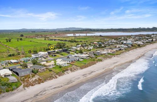 Pukehina House | Family Holiday at the Beach!
