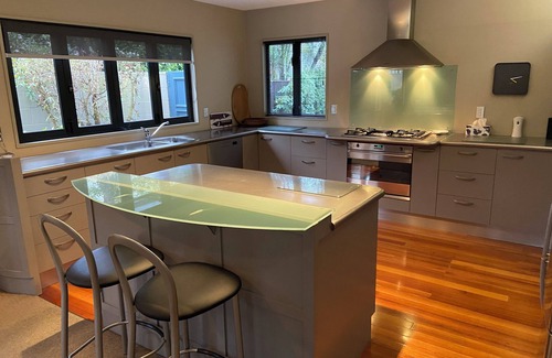 Merivale House | Family Home in Merivale With Pooln3 Bedrooms, 2 Bathrooms