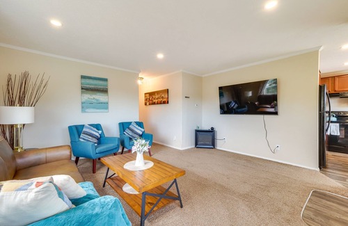 Rapid City Cottage | Family Home in Rapid City ~ 4 Mi to Torch Lake!