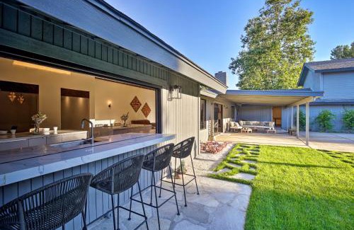 Valley Center House | Family Retreat - Private Tennis Court and Game Room