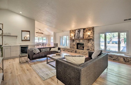 Valley Center House | Family Retreat - Private Tennis Court and Game Room
