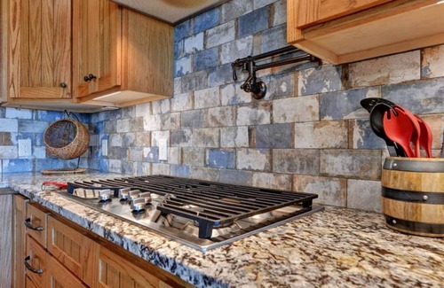 Onalaska House | Family Retreat✶Lake Livingston Luxury✶Private Pier