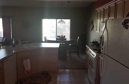 Arrowhead Ranch Condo | Family sized condo w/outdoor pool & hot tub