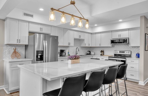 Ellicottville House | Family townhouse with Fireplace