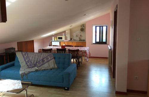 Venade Apartment | Family Vacation Apartment (2-5 pax)