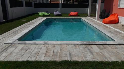Charneca de Caparica e Sobreda House | Family Villa Pool & Beach