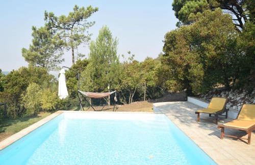 Alcobaca Villa | Family Villa with Pool and barbecue